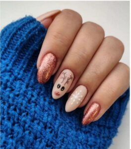 Simple Christmas Nail Designs to Try in 2025 for a Chic Holiday Look